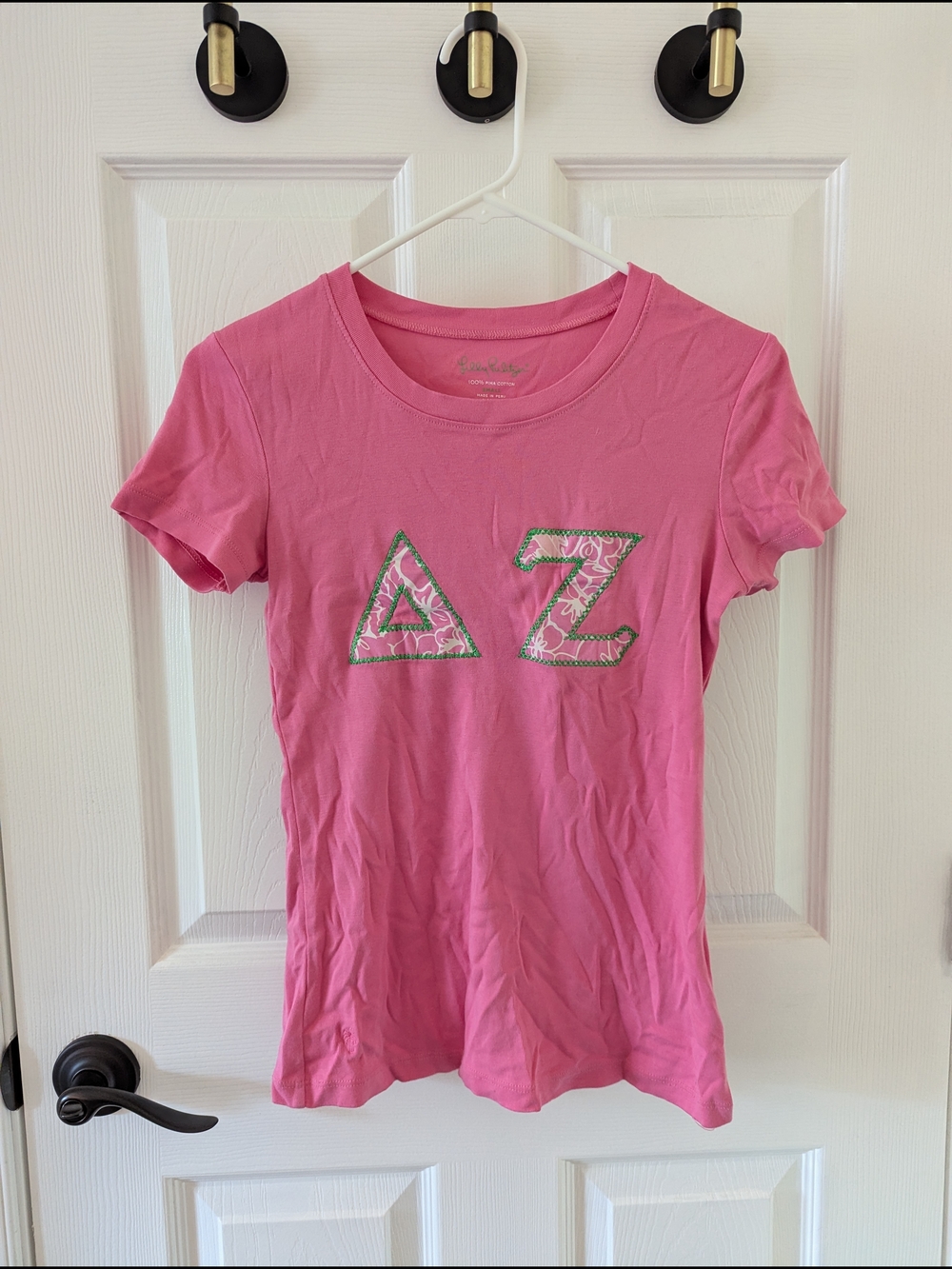 Lilly Pulitzer Pink Tee with Green Delta Zeta Sorority Logo